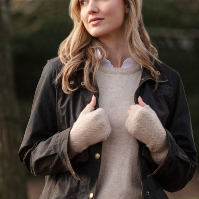 Cawdor Cashmere Wristwarmers - Latte