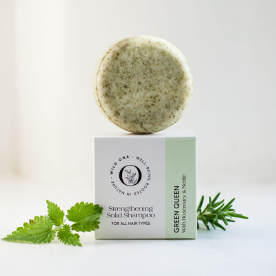 GREEN QUEEN - Strengthening Solid Shampoo with Nettle & Rosemary