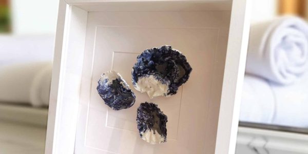 mussels ceramic bathroom art