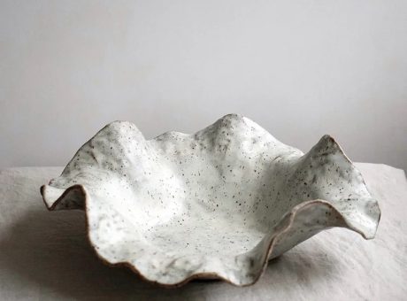 Rosa Petal Bowl in Toasted glaze Rosa Petal Bowl in Toasted glaze