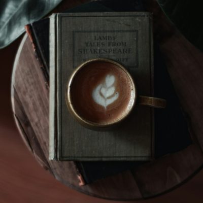 Artisan Hot Chocolate for Autumn Evenings